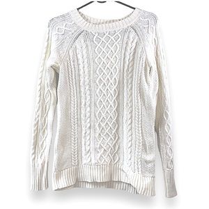 Gap cable knit vintage white sweater Xs